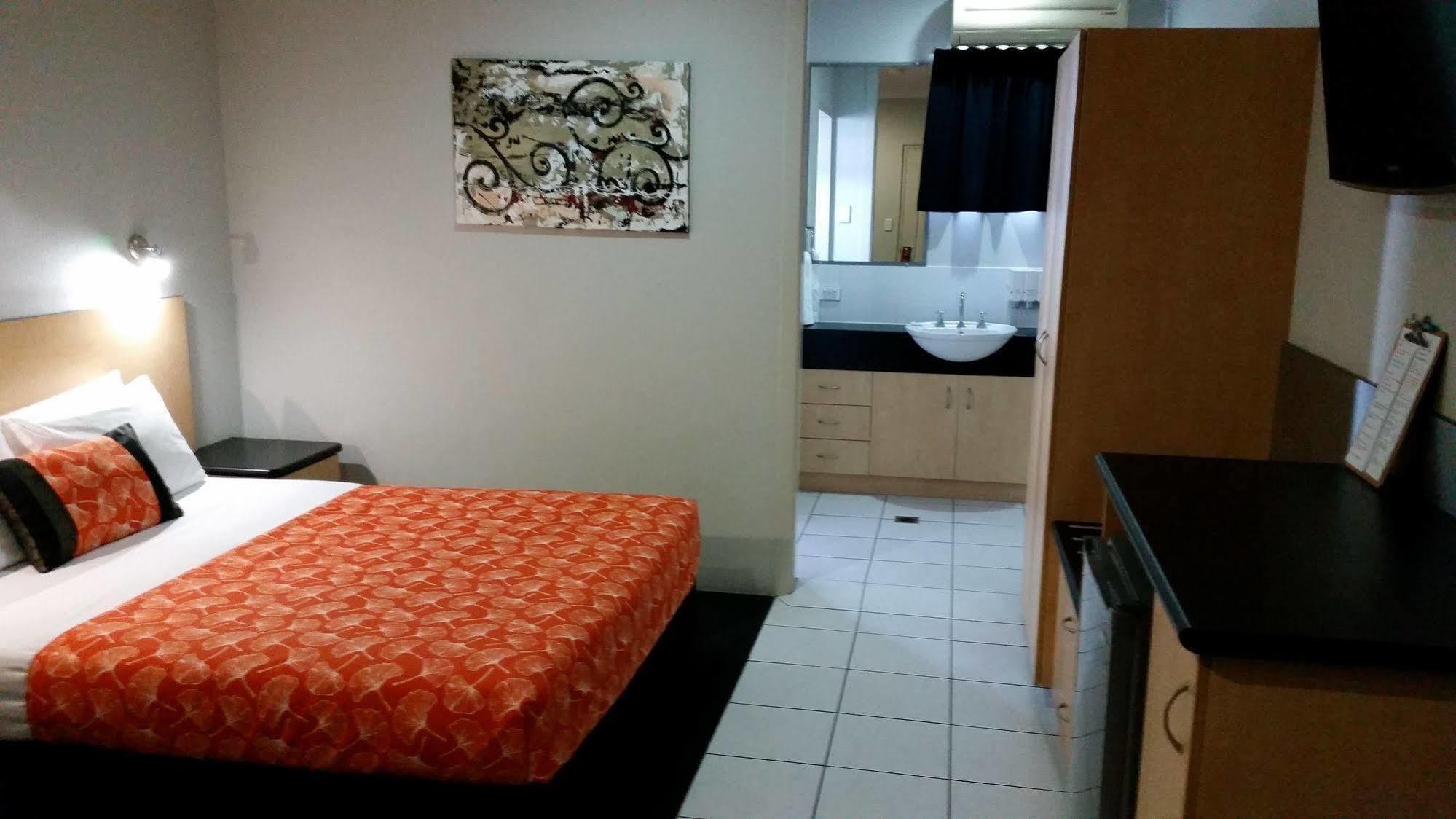 Alara Motor Inn Mackay Ngoại thất bức ảnh